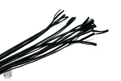 Polytail whips: Cats and Seven-tail whips