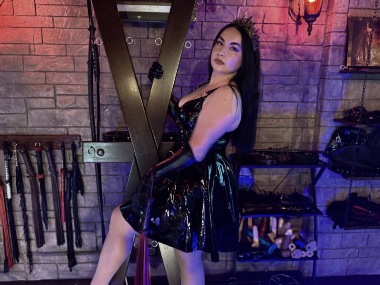 Үлпілдек көйлек және порно Интернеттегі ең тыйым салынған порно